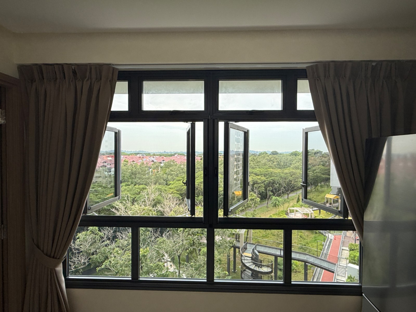 Curtains fitted in a real home, finished and lived-in