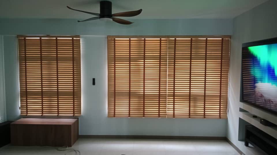 Venetian blind closed for privacy, finished and installed
