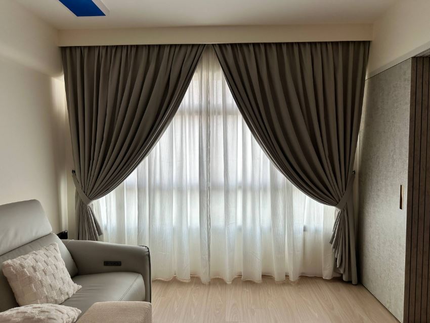 Day, Night or Dual Curtains: What the Difference Actually Means